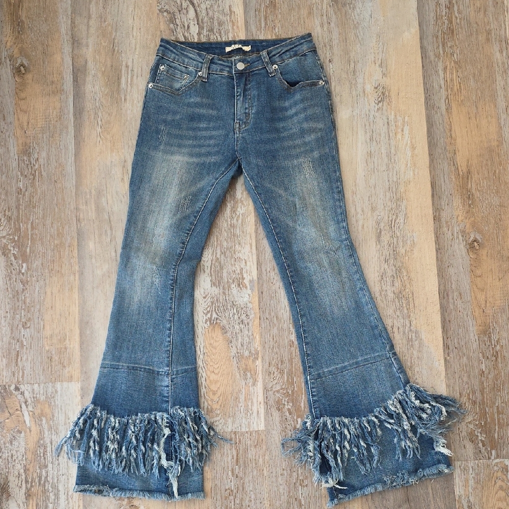 Luxe Moda Fringe Flare Jeans Size 4